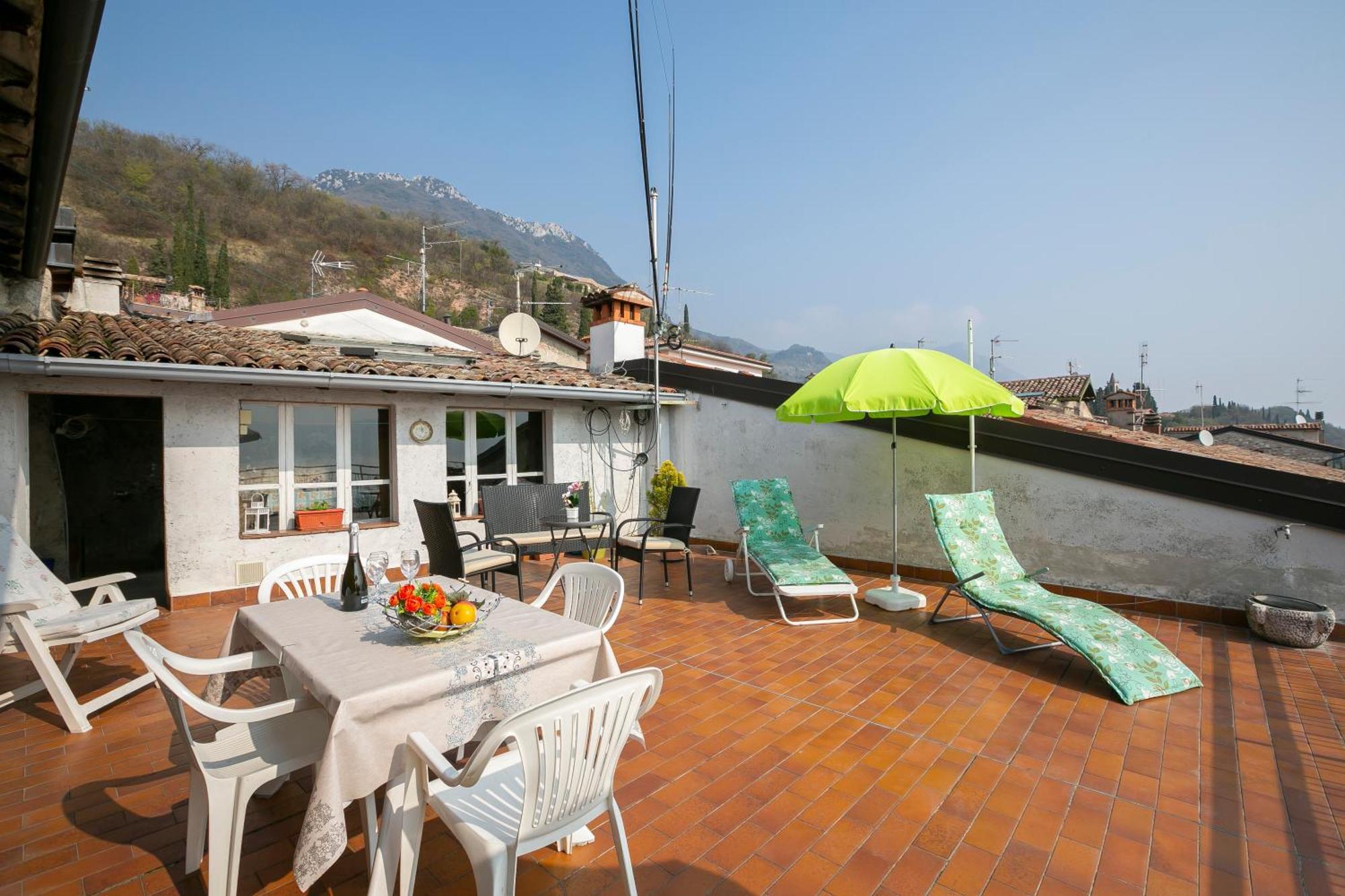 Angela -Terrace & Beautiful View Lake - Happy Rentals Toscolano-Maderno Kültér fotó